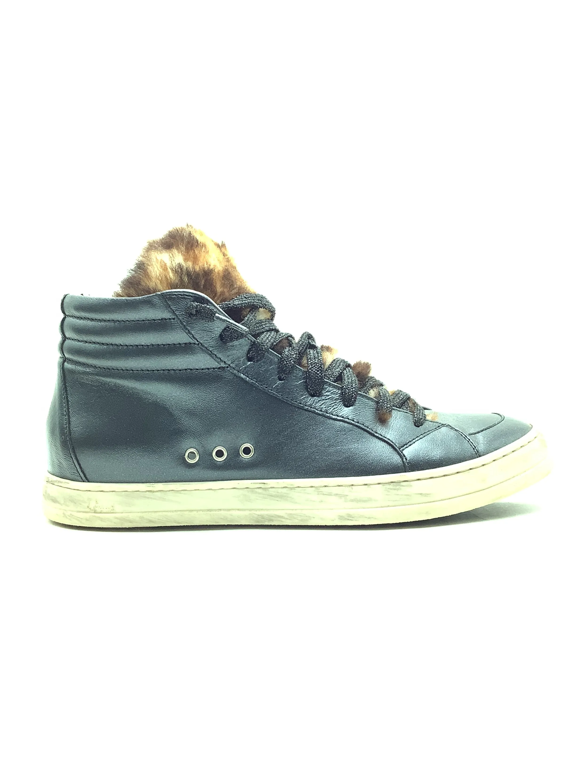 P448 Tennis Shoe High Top Shearling Leather Size: 10